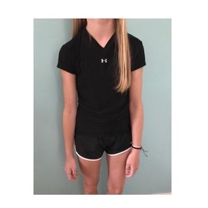 😍 Under Armour Athletic Top 😍